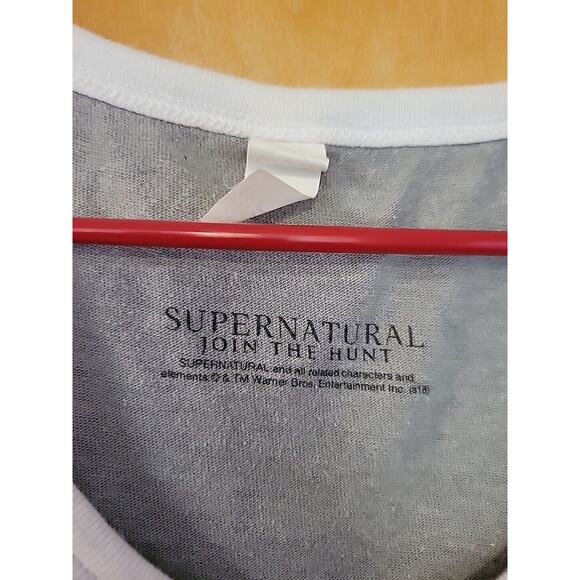 Supernatural Join The Hunt Shirt Womens XL 2018 Raglan Driver Picks The Music - Picture 3 of 5